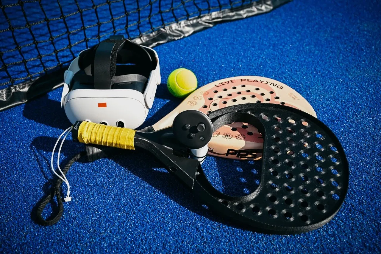 Smart Racket Adapter — реальная ракетка с контроллером Oculus Quest